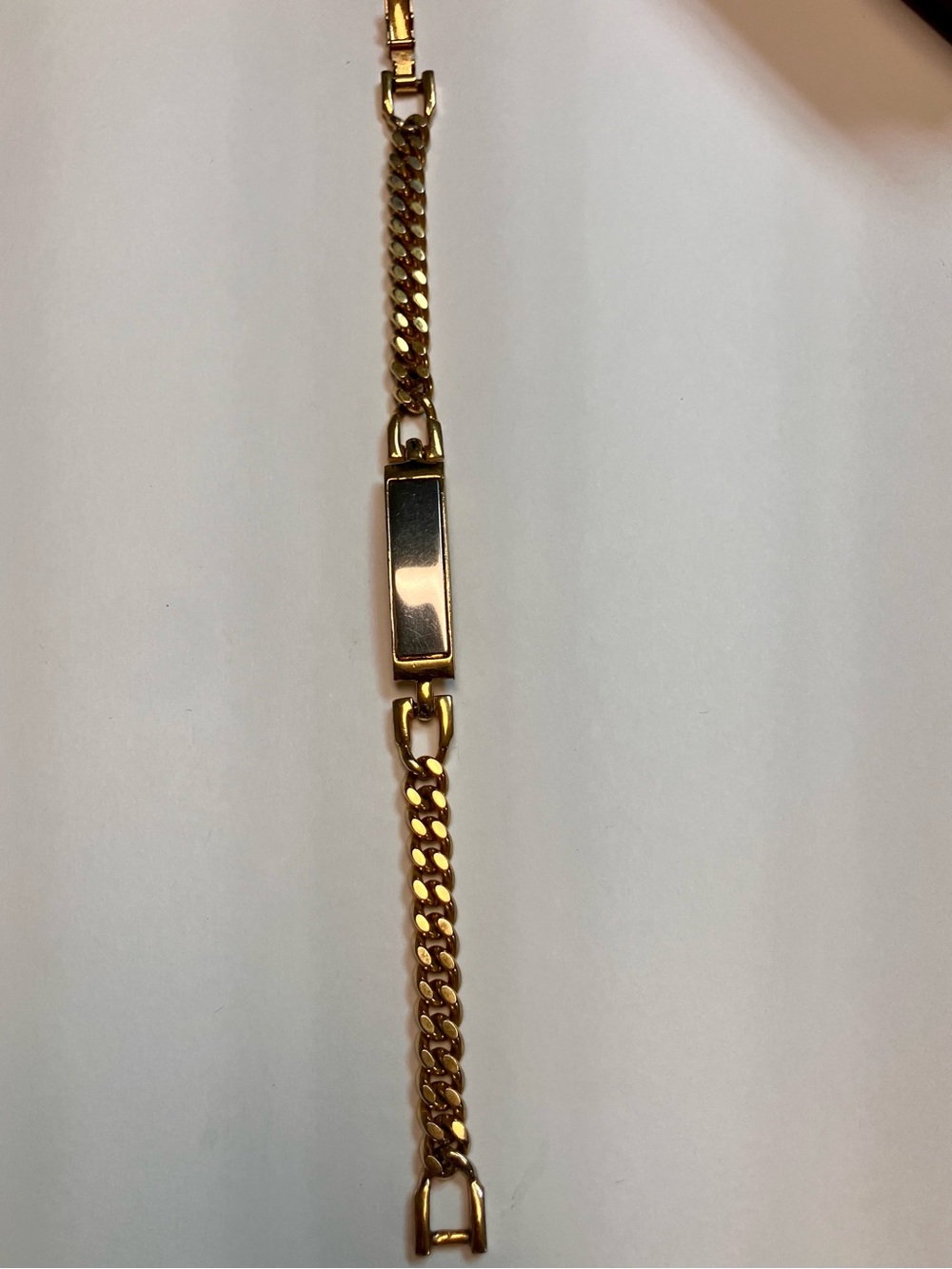 Avon Engraveble  Gold Tone ID Bracelet with Curb Chain